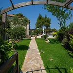 Eco Stone With Private Pool And Jacuzzi Kalandra
