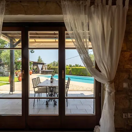 Eco Stone With Private Pool And Jacuzzi *