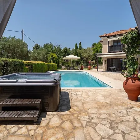 Eco Stone With Private Pool And Jacuzzi