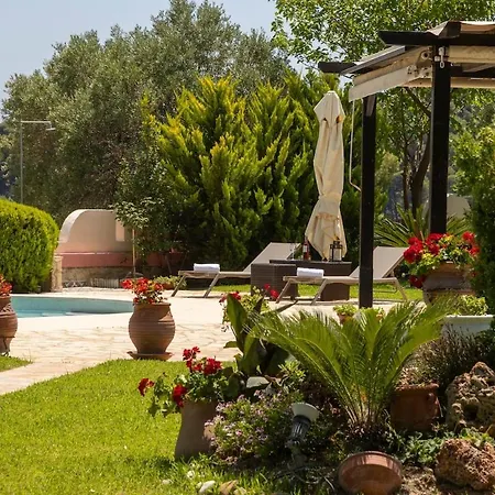 Eco Stone With Private Pool And Jacuzzi Вилла Каландра