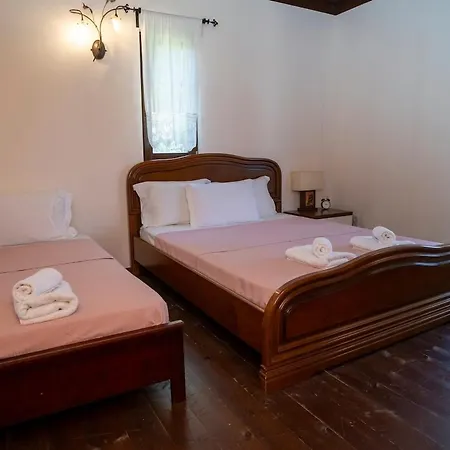 Вилла Eco Stone With Private Pool And Jacuzzi Каландра