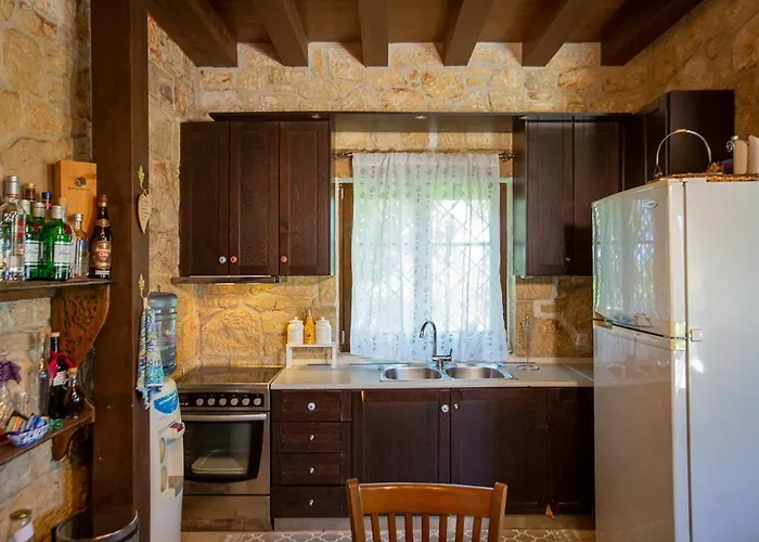 Eco Stone With Private Pool And Jacuzzi Βίλα *
