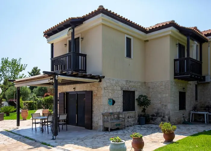 Βίλα Eco Stone With Private Pool And Jacuzzi *