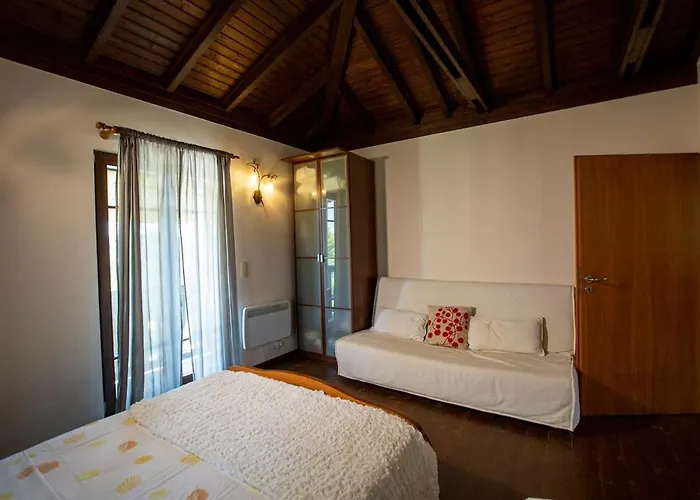Βίλα Eco Stone With Private Pool And Jacuzzi *