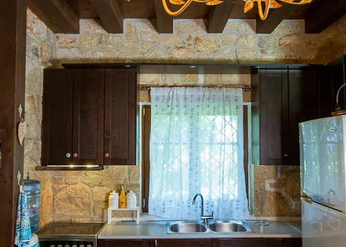 Eco Stone With Private Pool And Jacuzzi Βίλα *