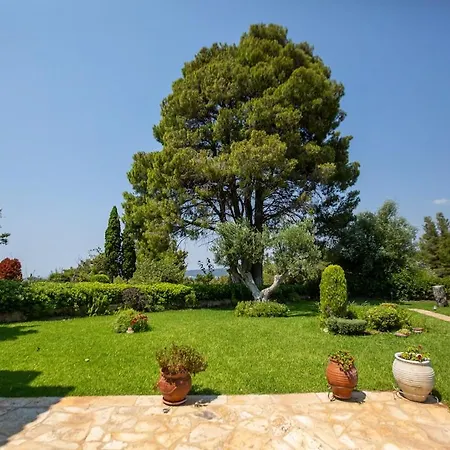 וילה Eco Stone With Private Pool And Jacuzzi