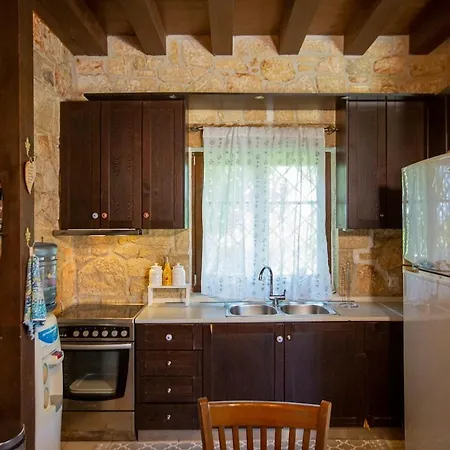 Eco Stone With Private Pool And Jacuzzi וילה *