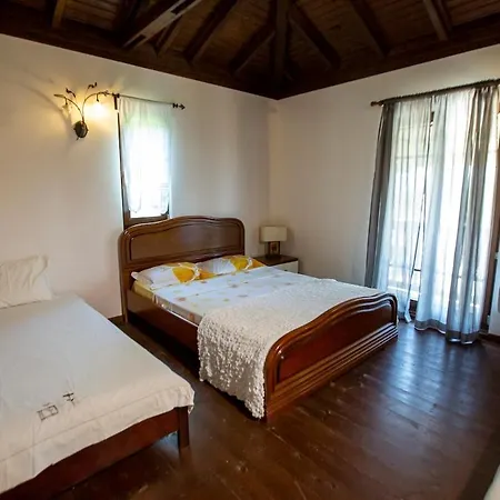 Eco Stone With Private Pool And Jacuzzi