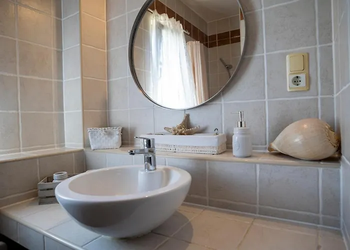 Βίλα Eco Stone With Private Pool And Jacuzzi *