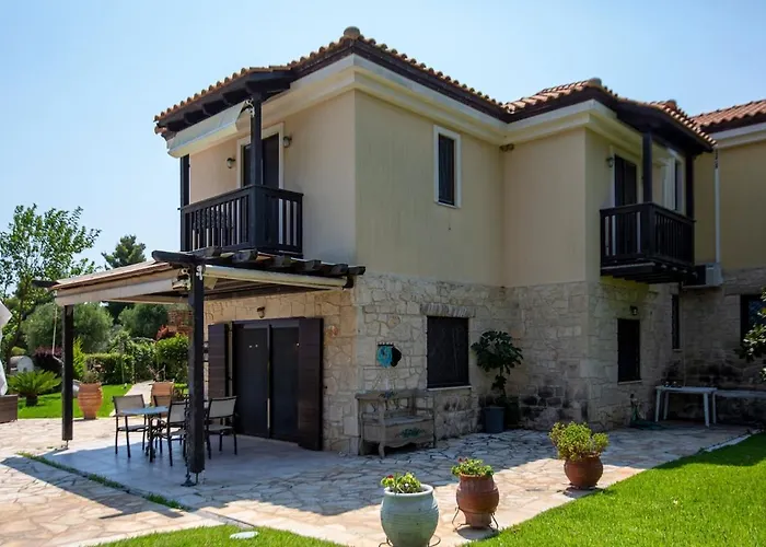 Eco Stone With Private Pool And Jacuzzi